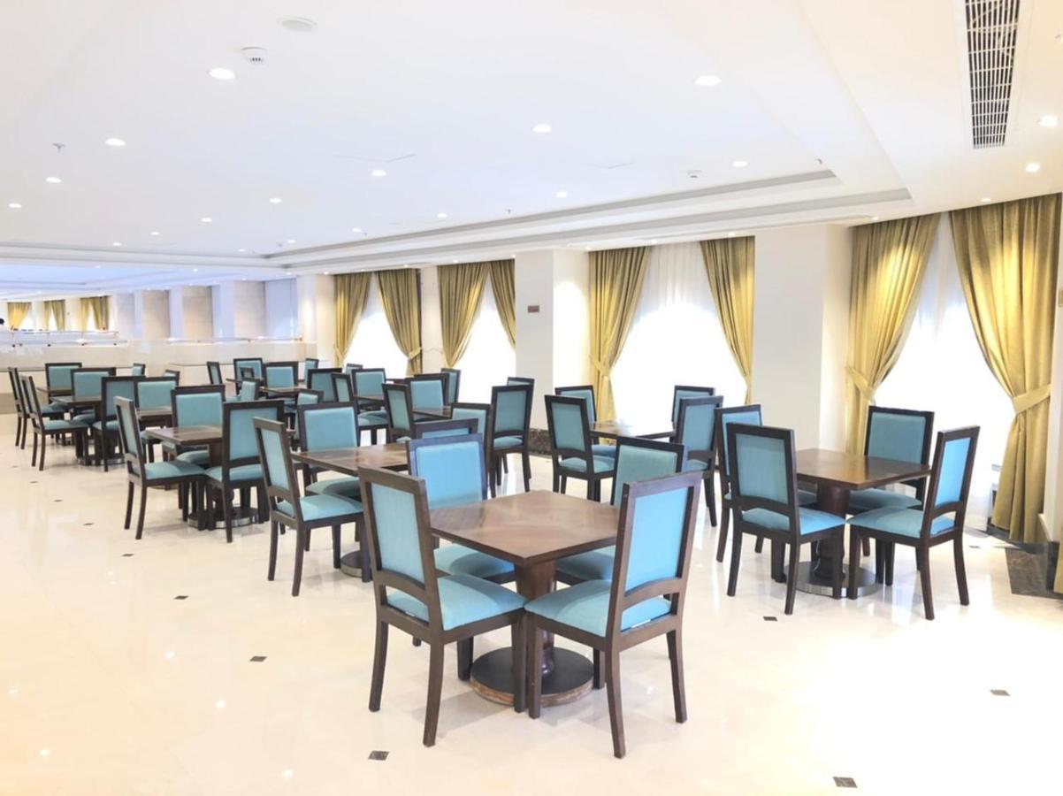 Zaha Al Madina Hotel Medina ภายนอก รูปภาพ