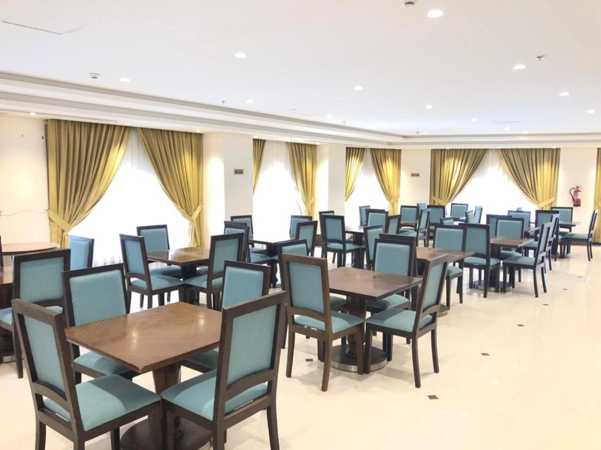 Zaha Al Madina Hotel Medina ภายนอก รูปภาพ